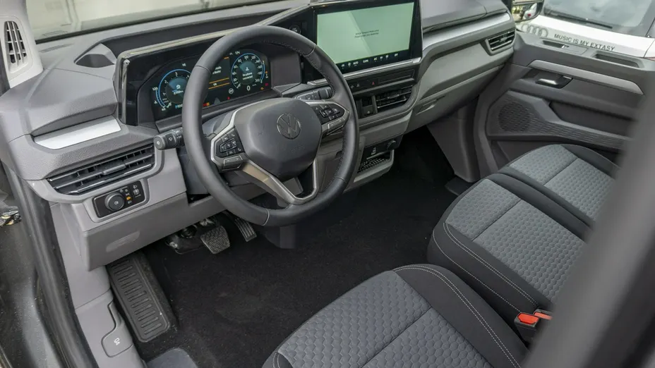 VOLKSWAGEN Caravelle -
