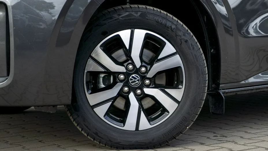 VOLKSWAGEN Caravelle -
