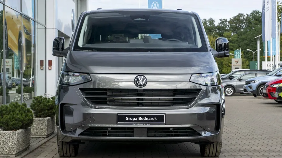 VOLKSWAGEN Caravelle -