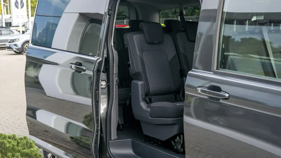 VOLKSWAGEN Caravelle -