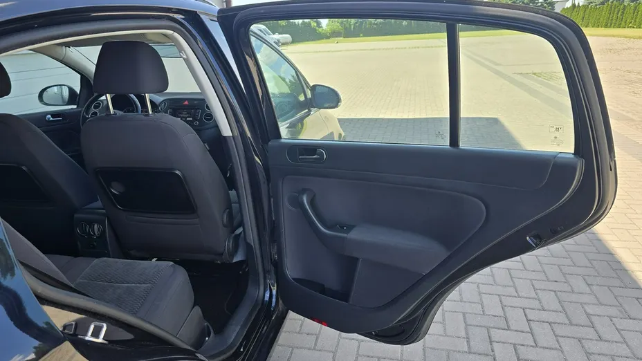 VOLKSWAGEN Golf Plus -