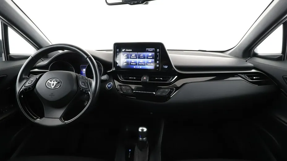 TOYOTA C-HR -