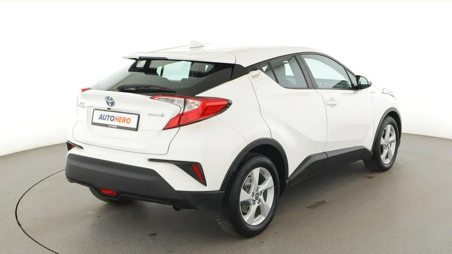 TOYOTA C-HR -