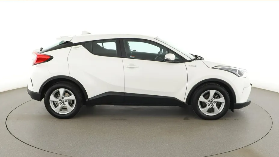 TOYOTA C-HR -