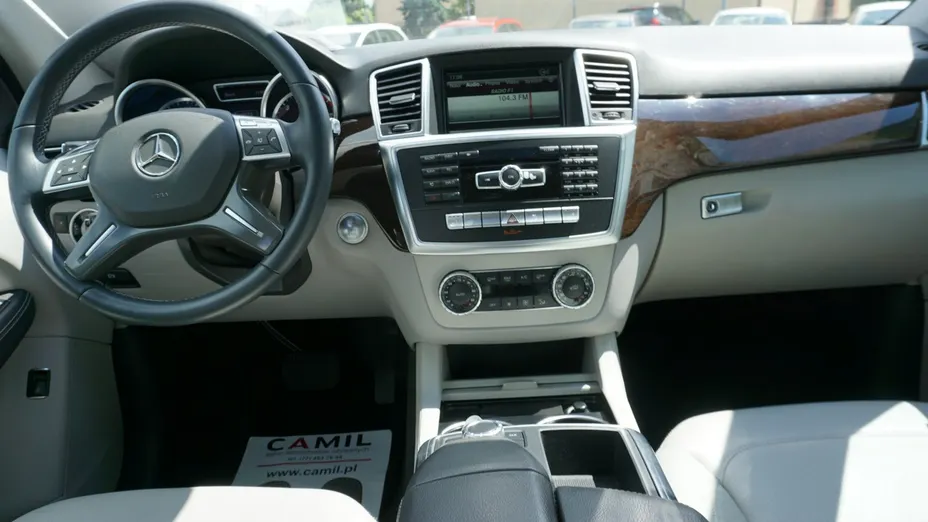 MERCEDES-BENZ ML -