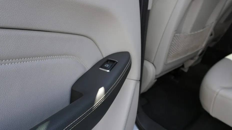 MERCEDES-BENZ ML -