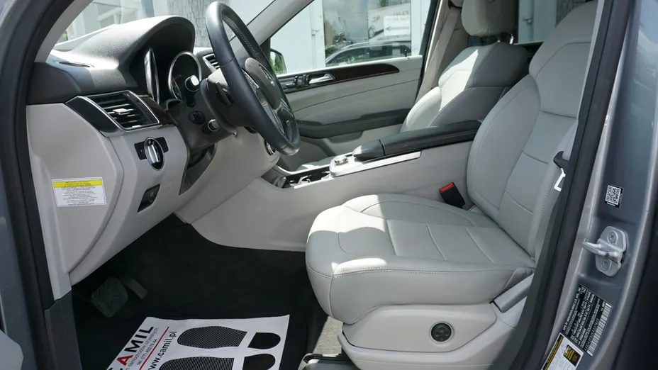MERCEDES-BENZ ML -