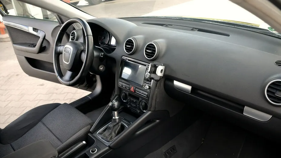 AUDI A3 Sportback -