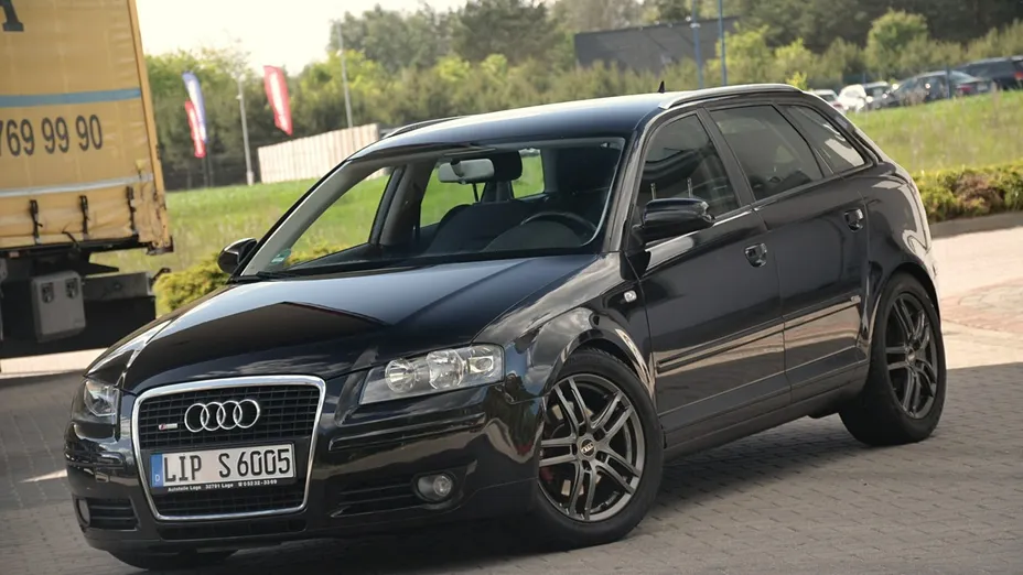 AUDI A3 Sportback -