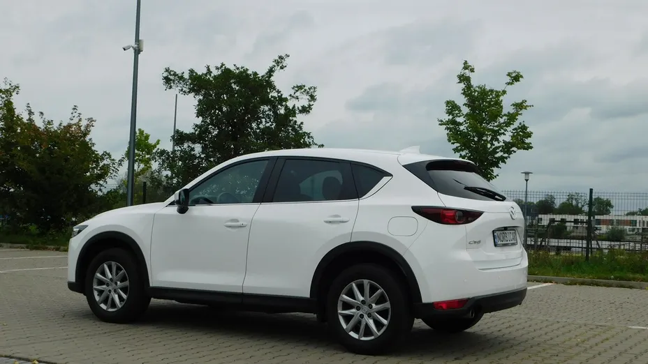 MAZDA CX-5 -