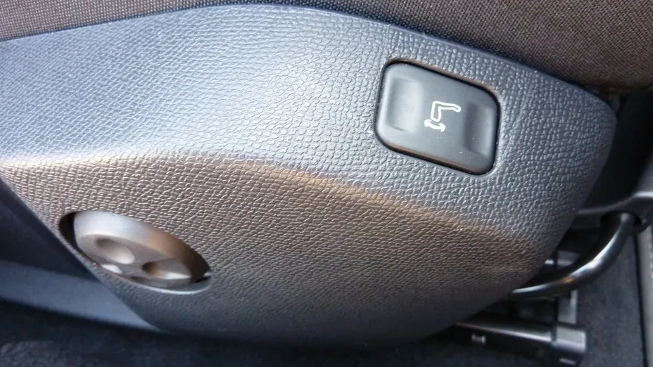 PEUGEOT 508 -