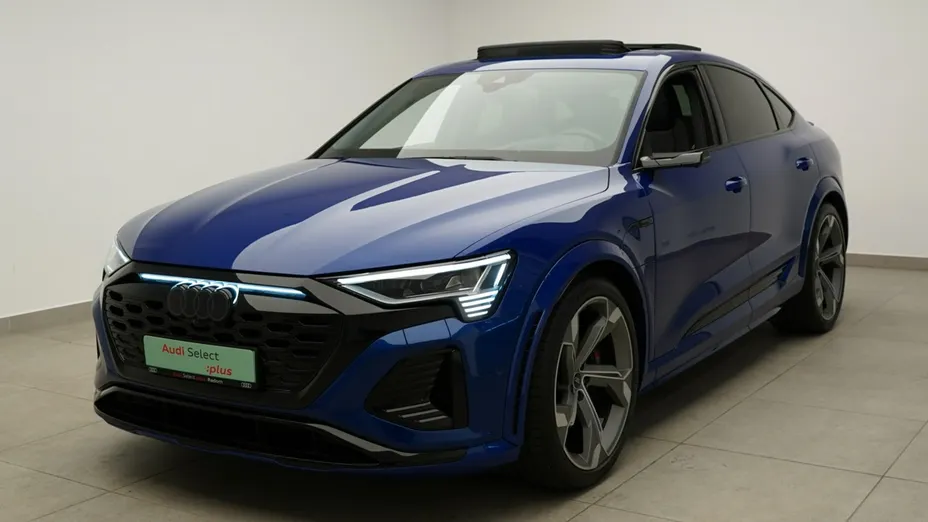 AUDI SQ8 e-tron -