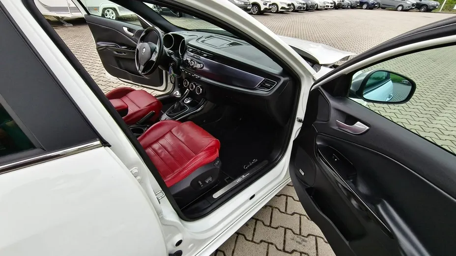 ALFA ROMEO Giulietta -