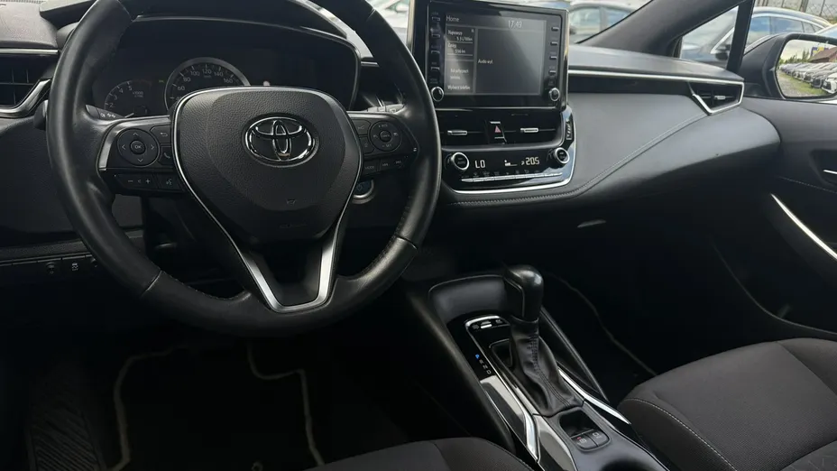 TOYOTA Corolla -