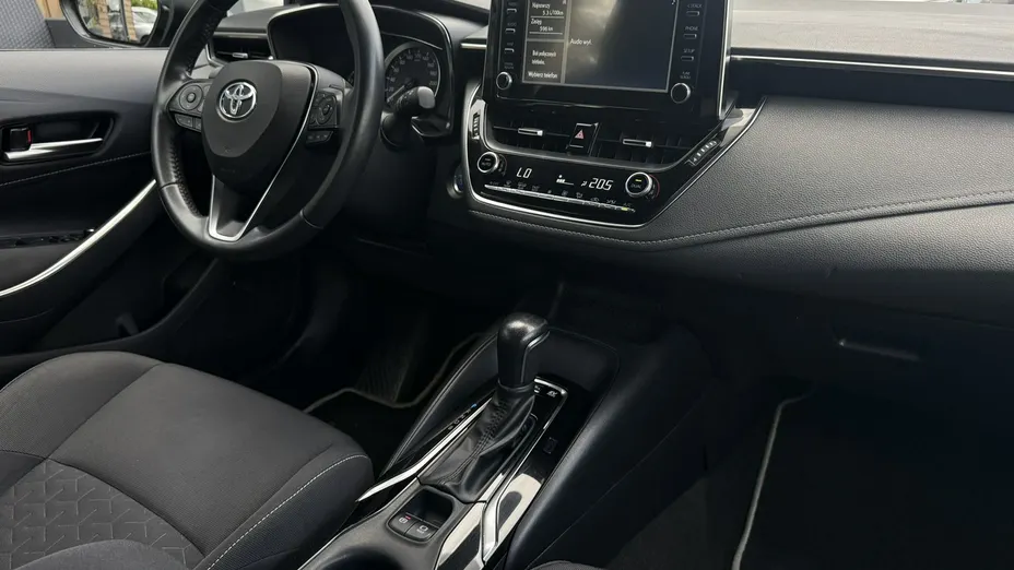 TOYOTA Corolla -
