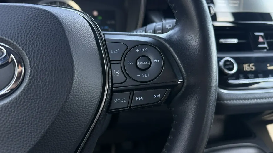 TOYOTA Corolla -