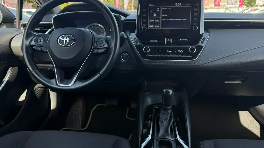 TOYOTA Corolla -
