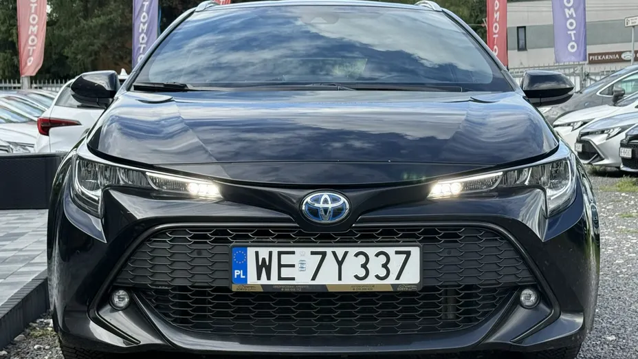 TOYOTA Corolla -
