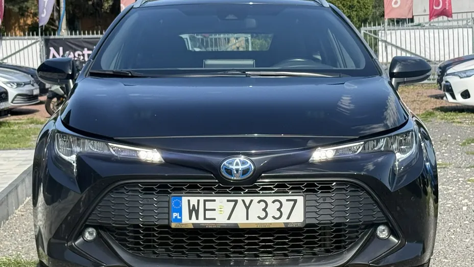 TOYOTA Corolla -