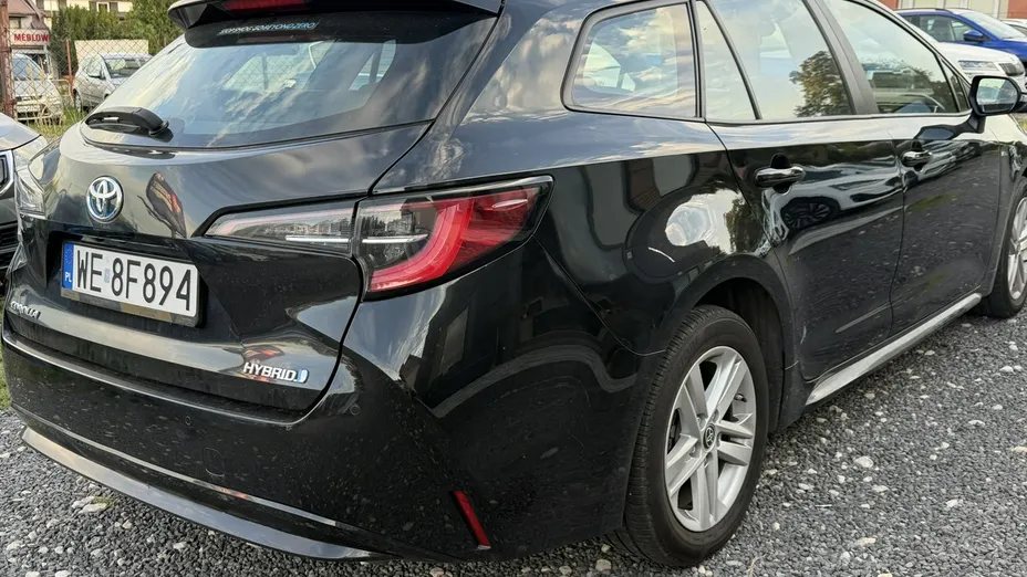 TOYOTA Corolla -