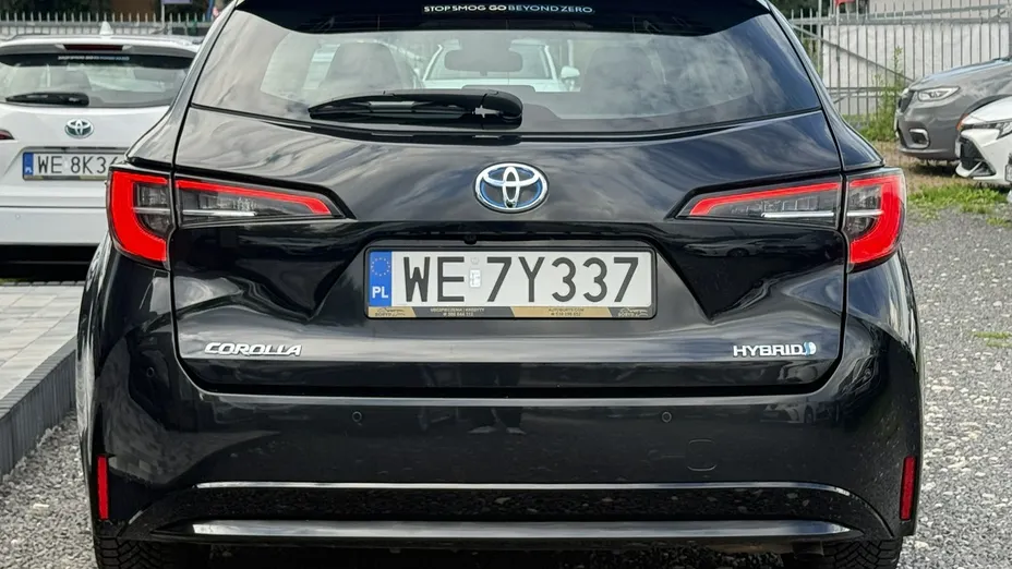 TOYOTA Corolla -
