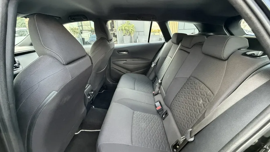 TOYOTA Corolla -