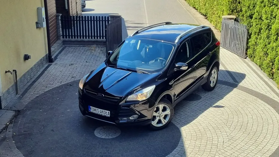 FORD Kuga -