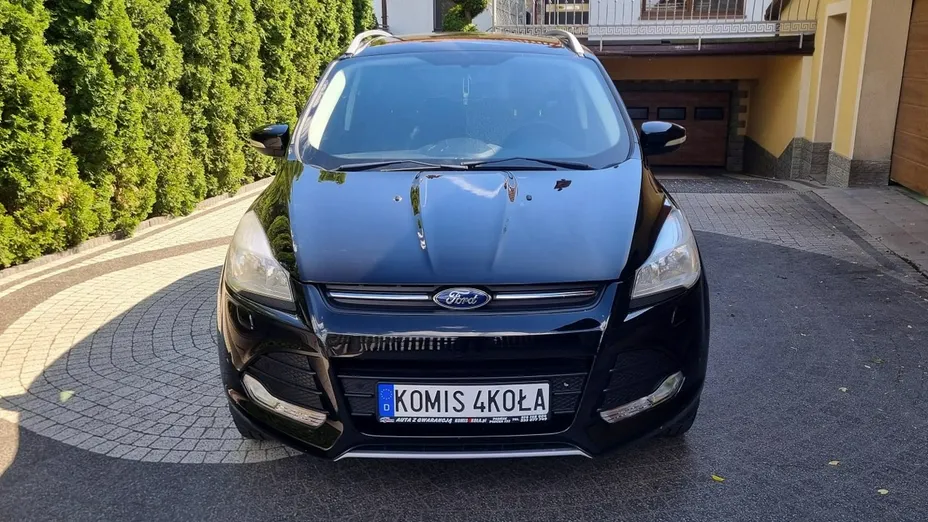 FORD Kuga -