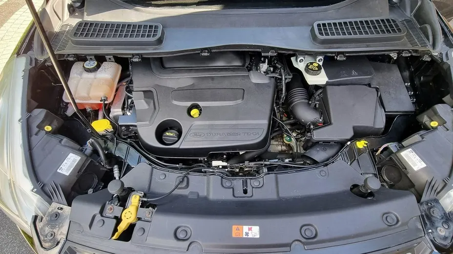 FORD Kuga -
