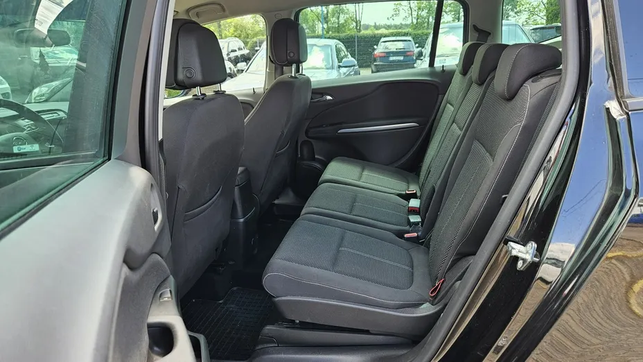 OPEL Zafira -