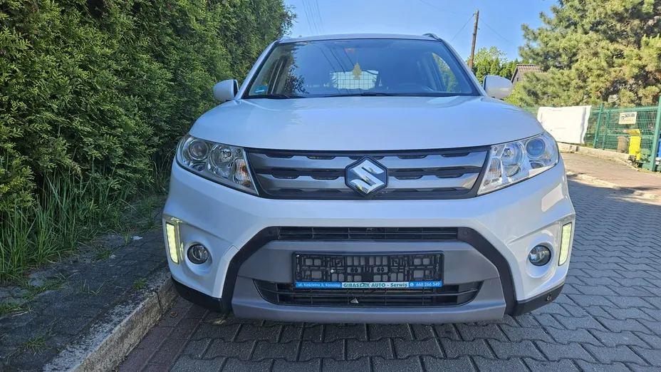 SUZUKI Vitara -