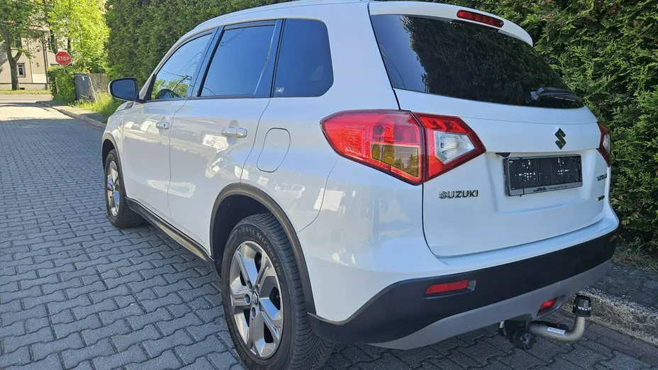 SUZUKI Vitara -