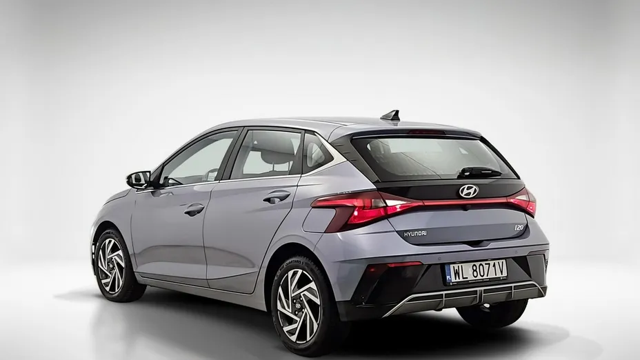HYUNDAI i20 -