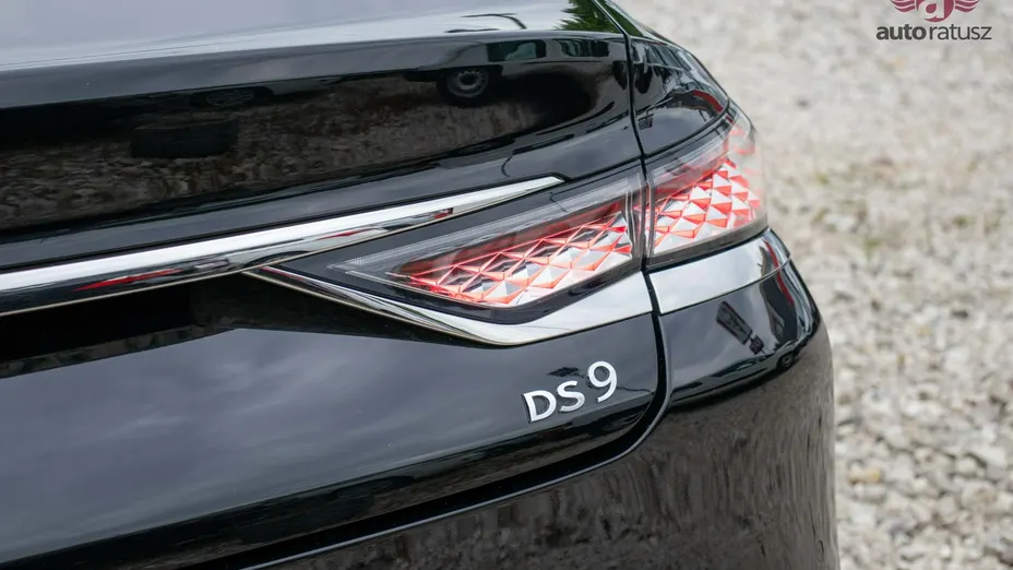 DS DS9 -