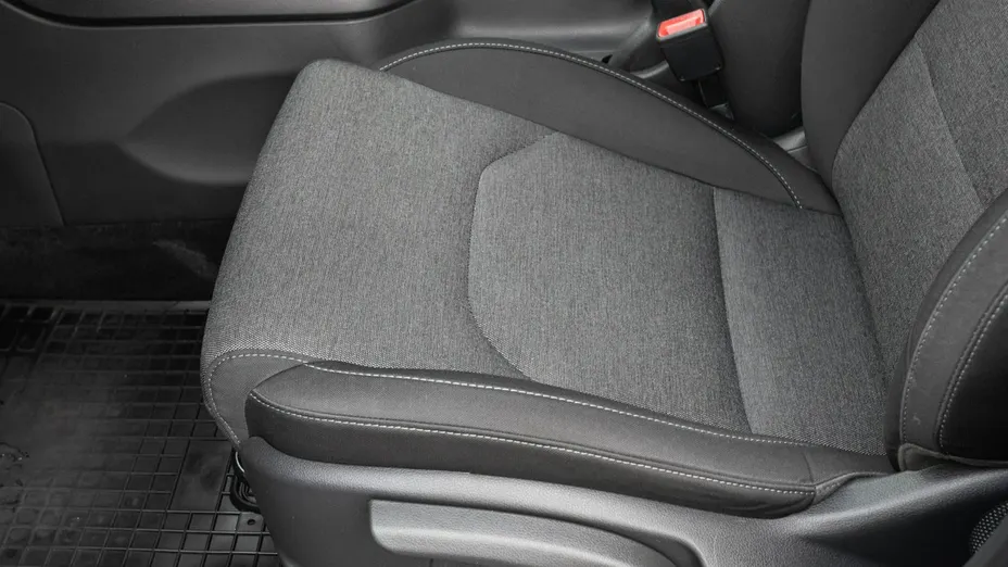 HYUNDAI i30 -