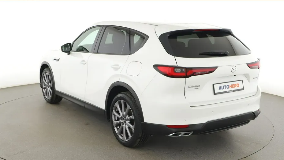 MAZDA CX-60 -