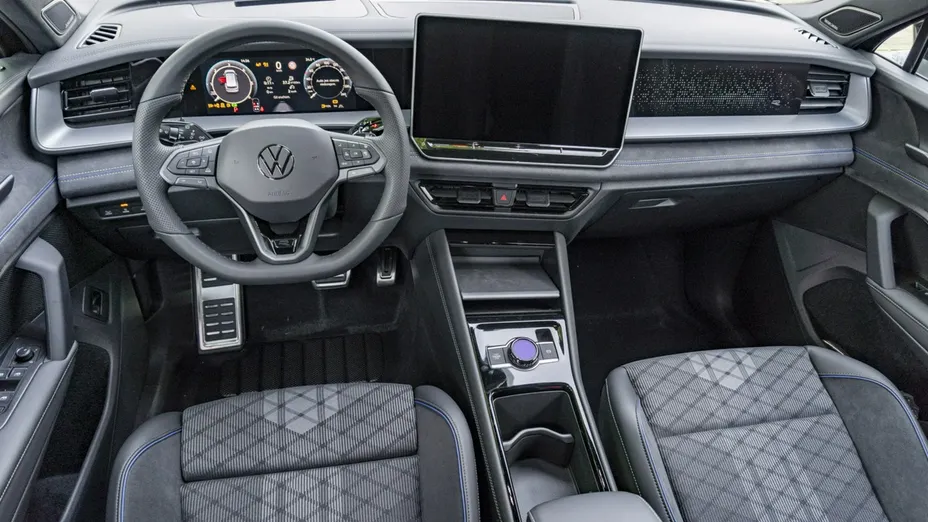 VOLKSWAGEN Tiguan -