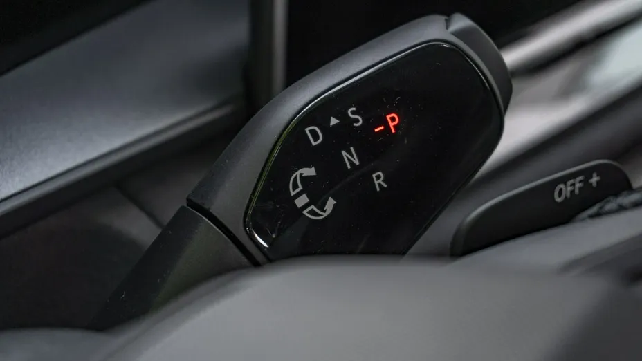 VOLKSWAGEN Tiguan -