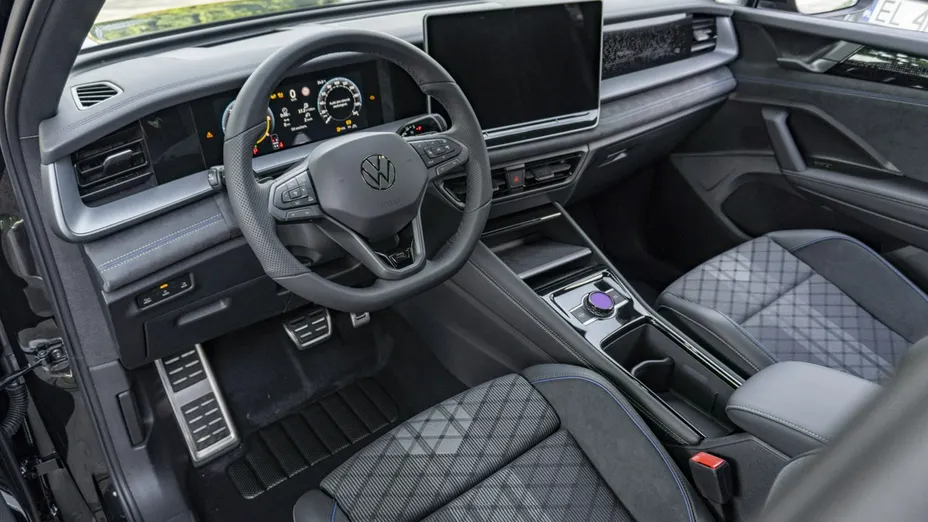 VOLKSWAGEN Tiguan -