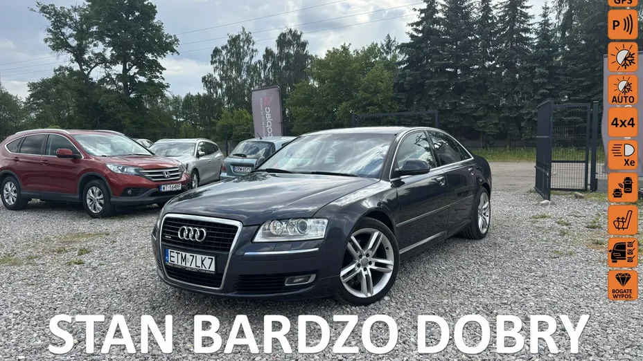 AUDI A8 -