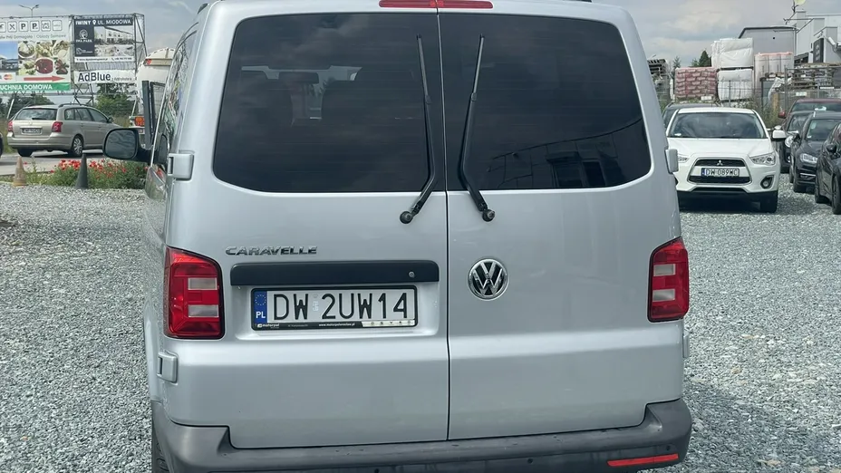VOLKSWAGEN Caravelle -
