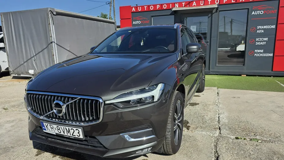 VOLVO XC60 -