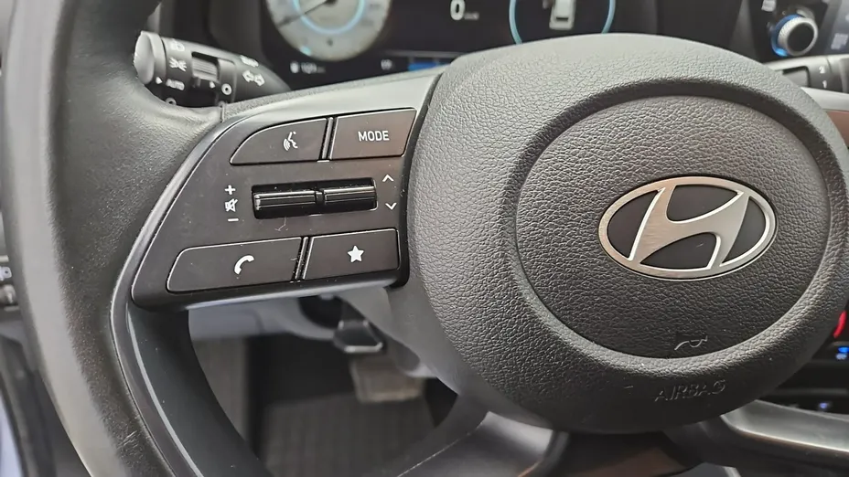 HYUNDAI i20 -