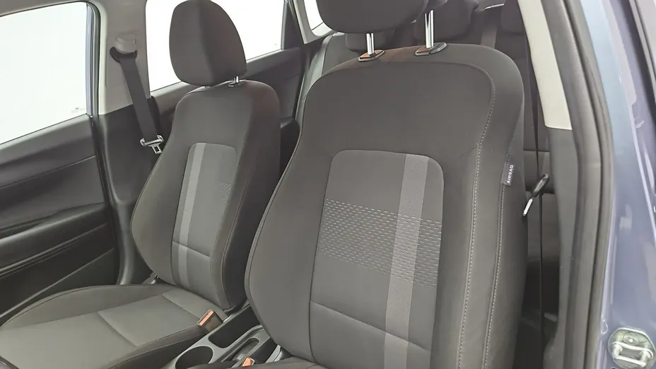 HYUNDAI i20 -