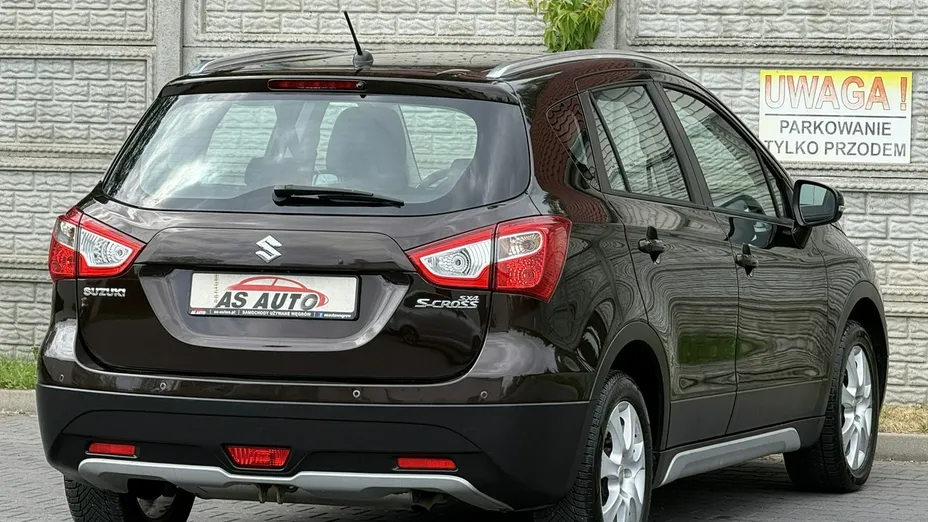 SUZUKI S-Cross -