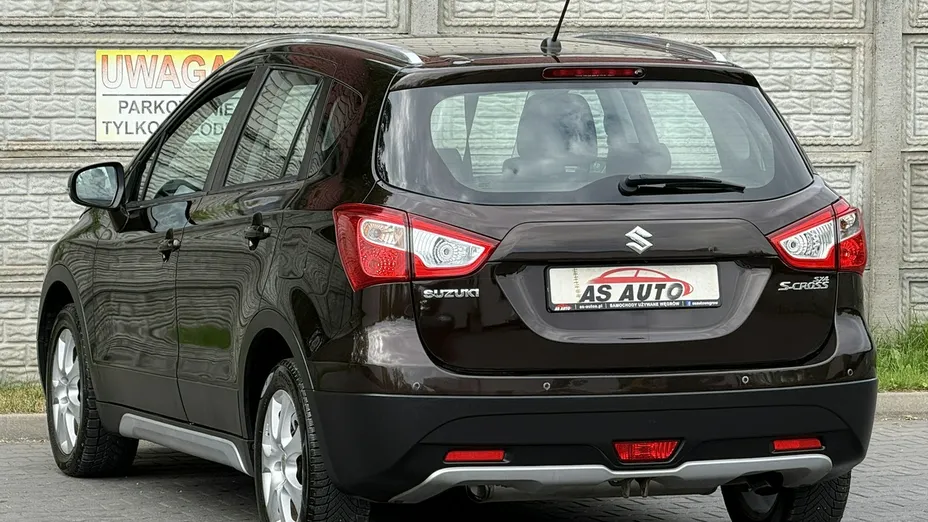 SUZUKI S-Cross -