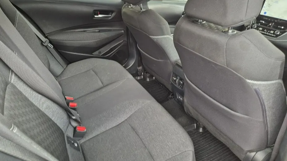 TOYOTA Corolla -