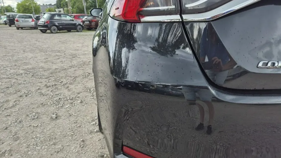 TOYOTA Corolla -