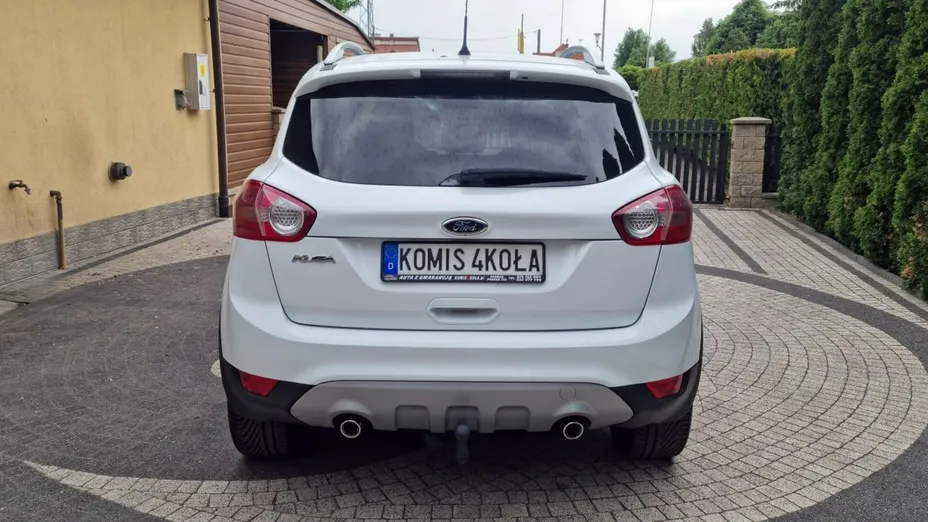 FORD Kuga -