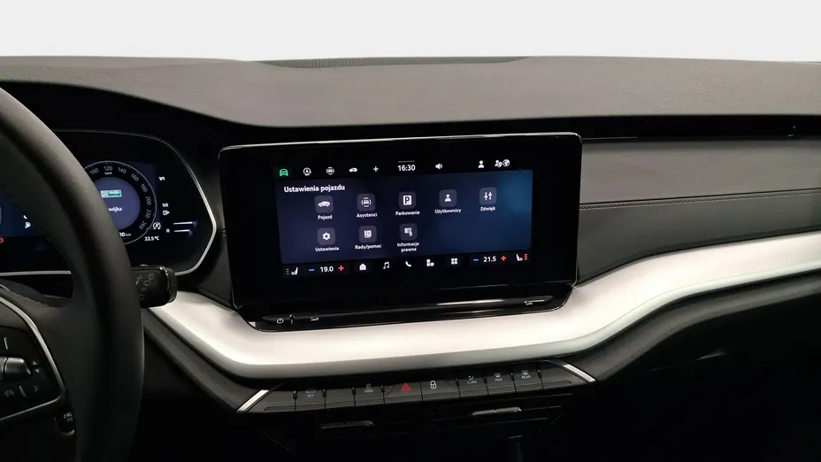 SKODA Octavia -